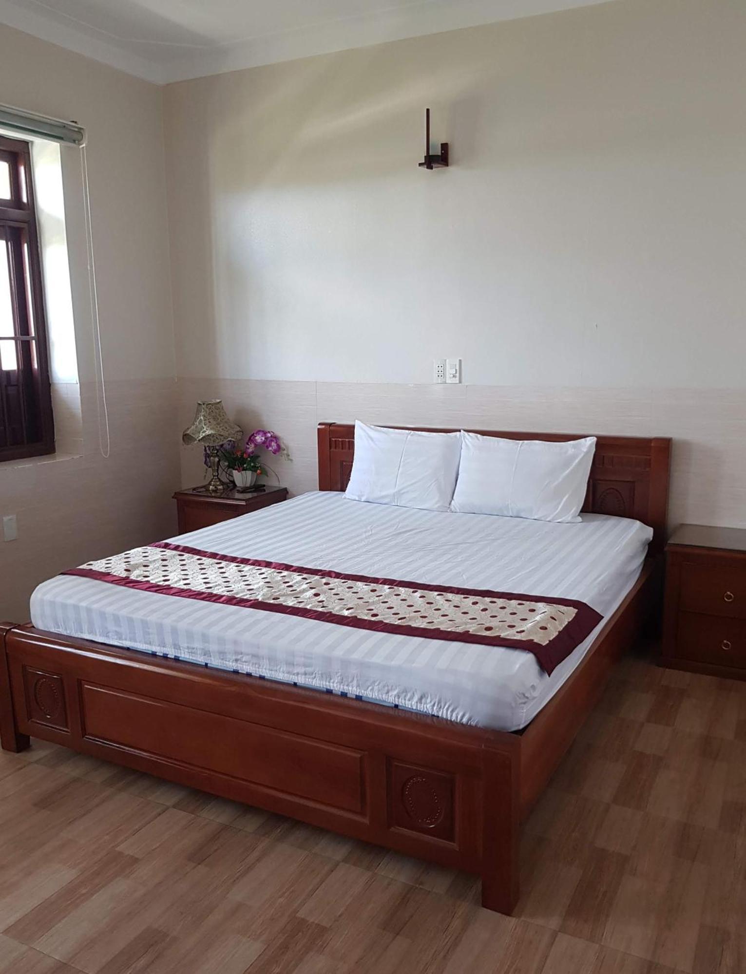 Khách sạn Ánh Đông Phan Rang-Tháp Chàm Esterno foto